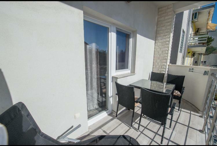 Noah Apartment Vodice Exterior photo